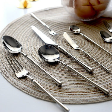 Luxury 18/10 Stainless Steel Cutlery Set - Casatrail.com